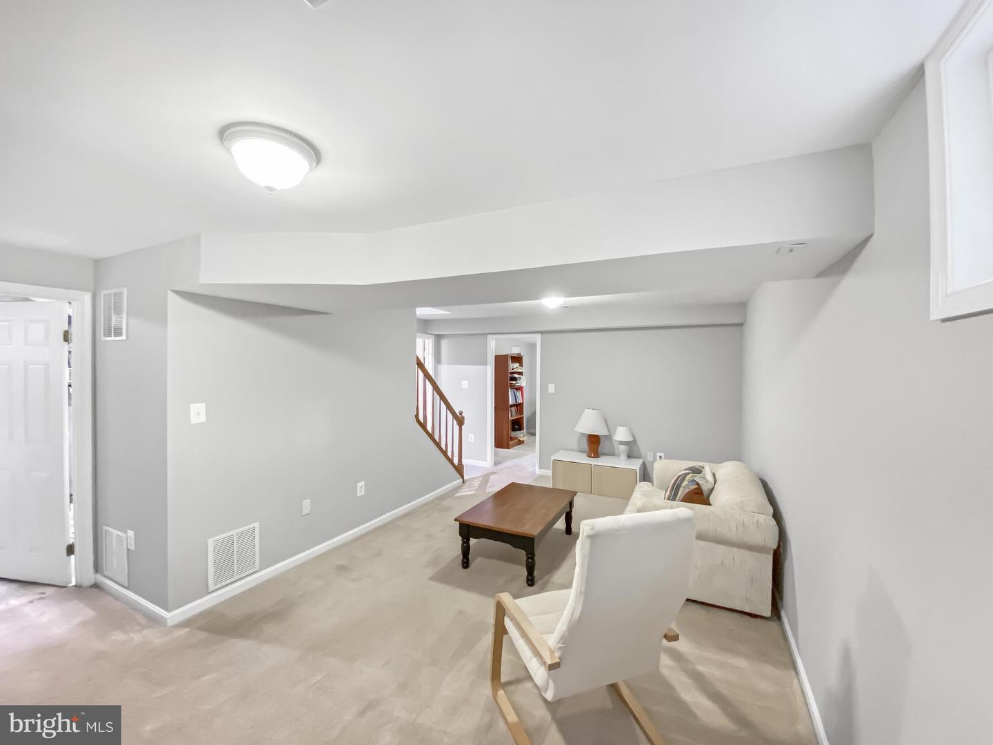 6454 WOODMERE PL, CENTREVILLE, Virginia 20120, 5 Bedrooms Bedrooms, ,3 BathroomsBathrooms,Residential,For sale,6454 WOODMERE PL,VAFX2256730 MLS # VAFX2256730