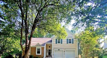 6454 WOODMERE PL, CENTREVILLE, Virginia 20120, 5 Bedrooms Bedrooms, ,3 BathroomsBathrooms,Residential,For sale,6454 WOODMERE PL,VAFX2256730 MLS # VAFX2256730