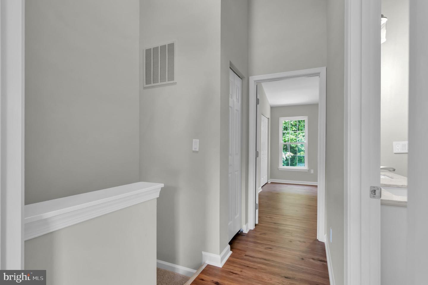 15576 THREE OTTERS PL, MANASSAS, Virginia 20112, 2 Bedrooms Bedrooms, 8 Rooms Rooms,2 BathroomsBathrooms,Residential,For sale,15576 THREE OTTERS PL,VAPW2099710 MLS # VAPW2099710