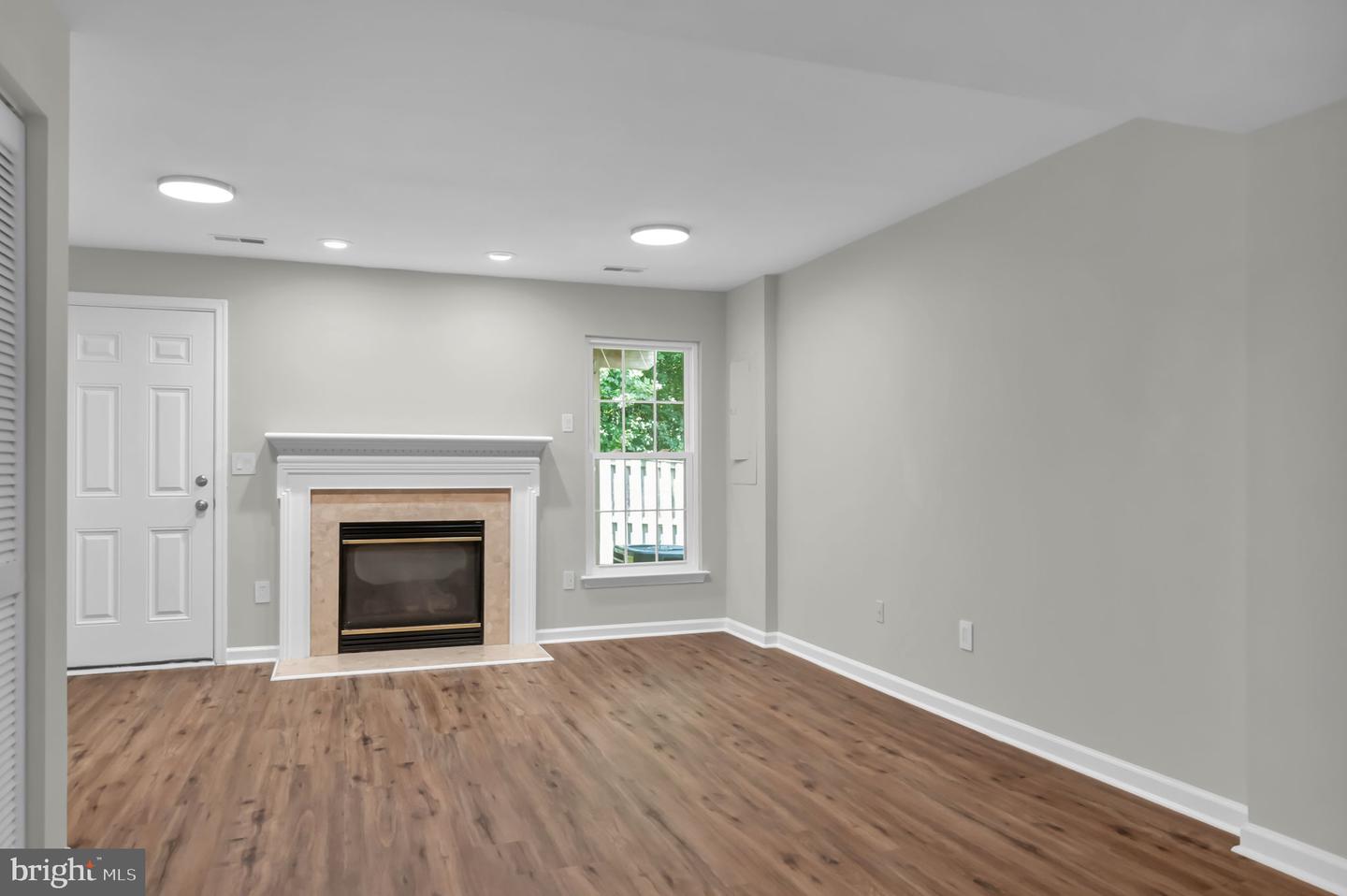 15576 THREE OTTERS PL, MANASSAS, Virginia 20112, 2 Bedrooms Bedrooms, 8 Rooms Rooms,2 BathroomsBathrooms,Residential,For sale,15576 THREE OTTERS PL,VAPW2099710 MLS # VAPW2099710