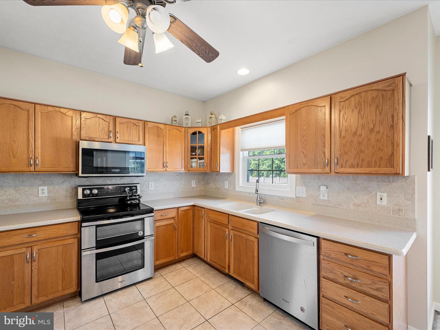 121 BRENTON CT, STEPHENS CITY, Virginia 22655, 4 Bedrooms Bedrooms, ,3 BathroomsBathrooms,Residential,For sale,121 BRENTON CT,VAFV2035566 MLS # VAFV2035566