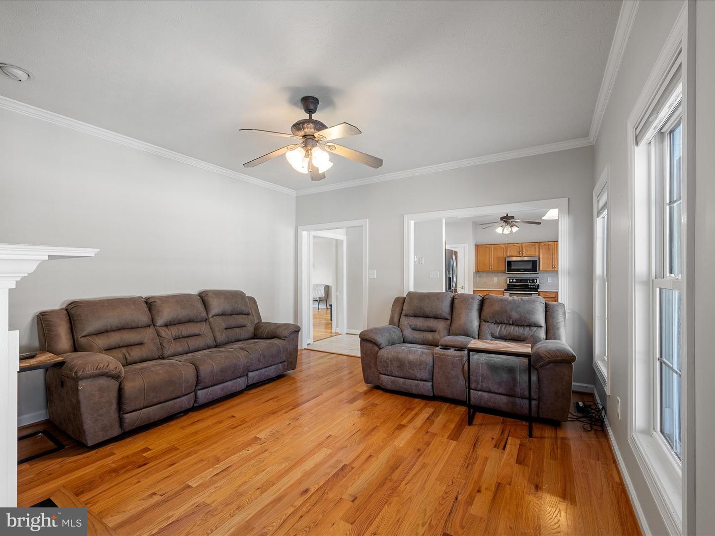 121 BRENTON CT, STEPHENS CITY, Virginia 22655, 4 Bedrooms Bedrooms, ,3 BathroomsBathrooms,Residential,For sale,121 BRENTON CT,VAFV2035566 MLS # VAFV2035566