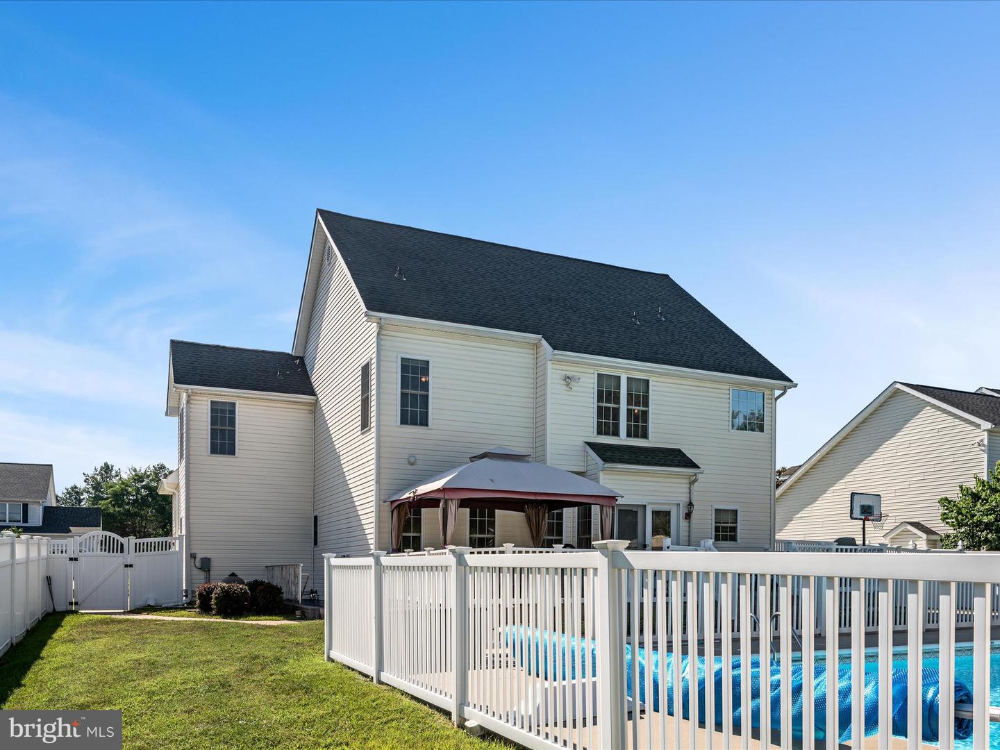 121 BRENTON CT, STEPHENS CITY, Virginia 22655, 4 Bedrooms Bedrooms, ,3 BathroomsBathrooms,Residential,For sale,121 BRENTON CT,VAFV2035566 MLS # VAFV2035566