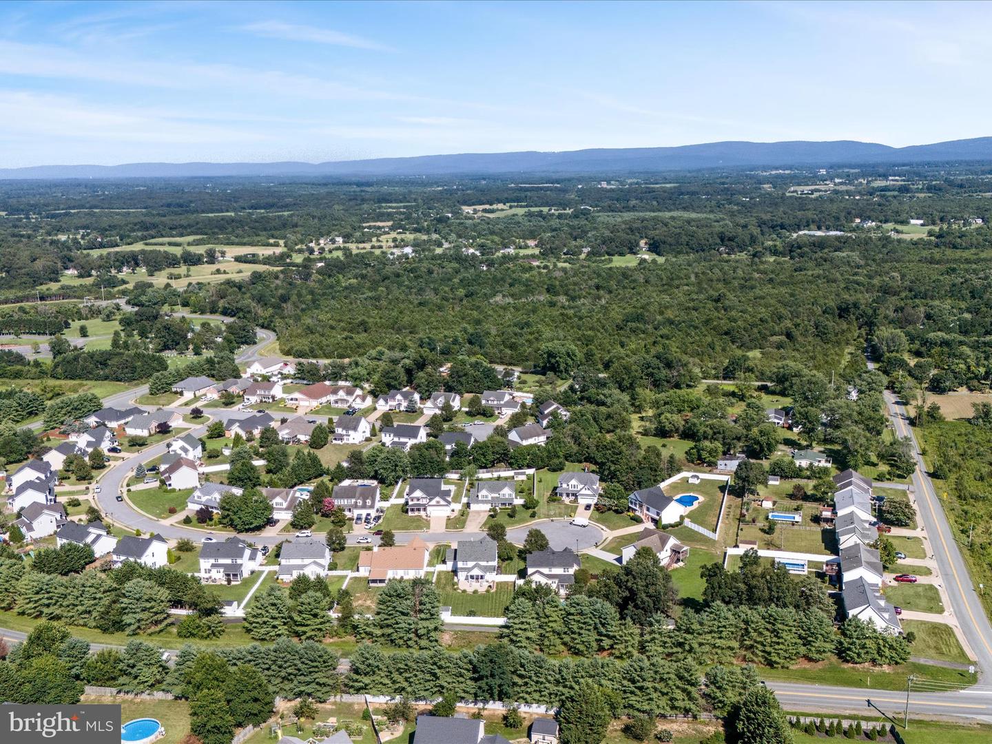 121 BRENTON CT, STEPHENS CITY, Virginia 22655, 4 Bedrooms Bedrooms, ,3 BathroomsBathrooms,Residential,For sale,121 BRENTON CT,VAFV2035566 MLS # VAFV2035566