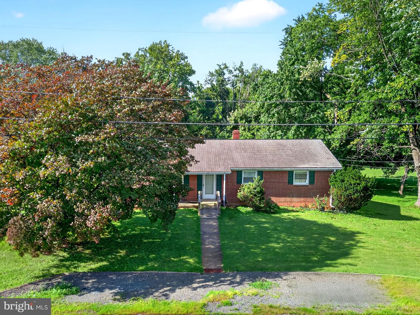 273 WATERLOO ST, WARRENTON, Virginia 20186, 4 Bedrooms Bedrooms, ,3 BathroomsBathrooms,Residential,For sale,273 WATERLOO ST,VAFQ2017548 MLS # VAFQ2017548