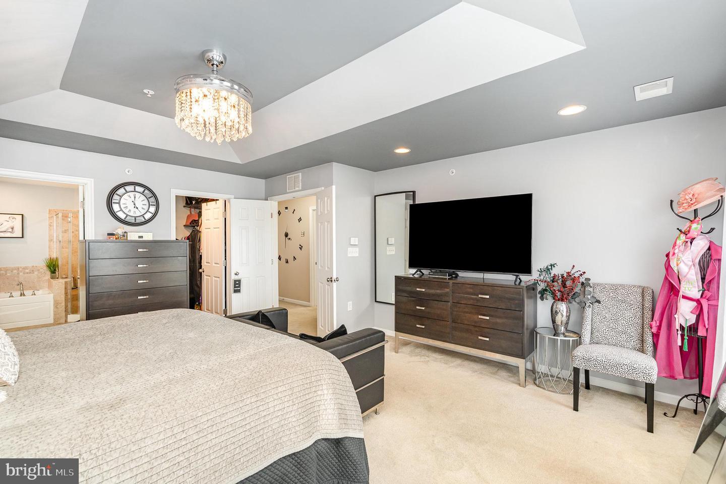 43437 TOWN GATE SQ, CHANTILLY, Virginia 20152, 3 Bedrooms Bedrooms, ,2 BathroomsBathrooms,Residential,For sale,43437 TOWN GATE SQ,VALO2102974 MLS # VALO2102974