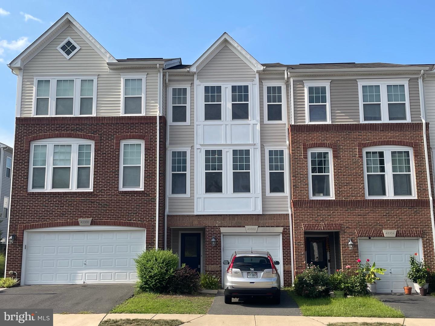 43302 FOYT TER, ASHBURN, Virginia 20147, 3 Bedrooms Bedrooms, ,3 BathroomsBathrooms,Residential,For sale,43302 FOYT TER,VALO2103030 MLS # VALO2103030