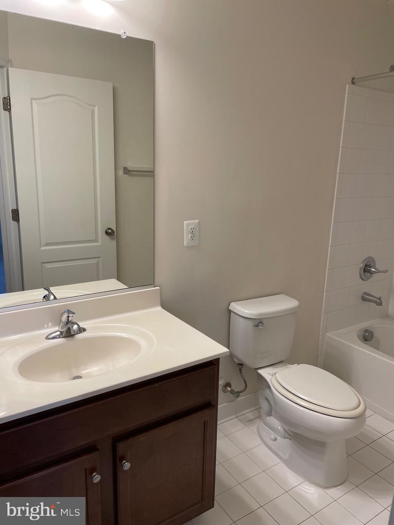 43302 FOYT TER, ASHBURN, Virginia 20147, 3 Bedrooms Bedrooms, ,3 BathroomsBathrooms,Residential,For sale,43302 FOYT TER,VALO2103030 MLS # VALO2103030