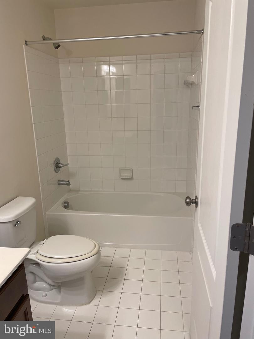 43302 FOYT TER, ASHBURN, Virginia 20147, 3 Bedrooms Bedrooms, ,3 BathroomsBathrooms,Residential,For sale,43302 FOYT TER,VALO2103030 MLS # VALO2103030