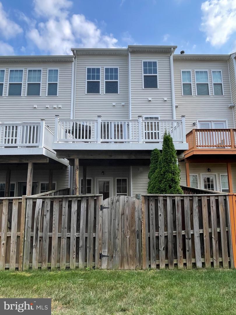 43302 FOYT TER, ASHBURN, Virginia 20147, 3 Bedrooms Bedrooms, ,3 BathroomsBathrooms,Residential,For sale,43302 FOYT TER,VALO2103030 MLS # VALO2103030