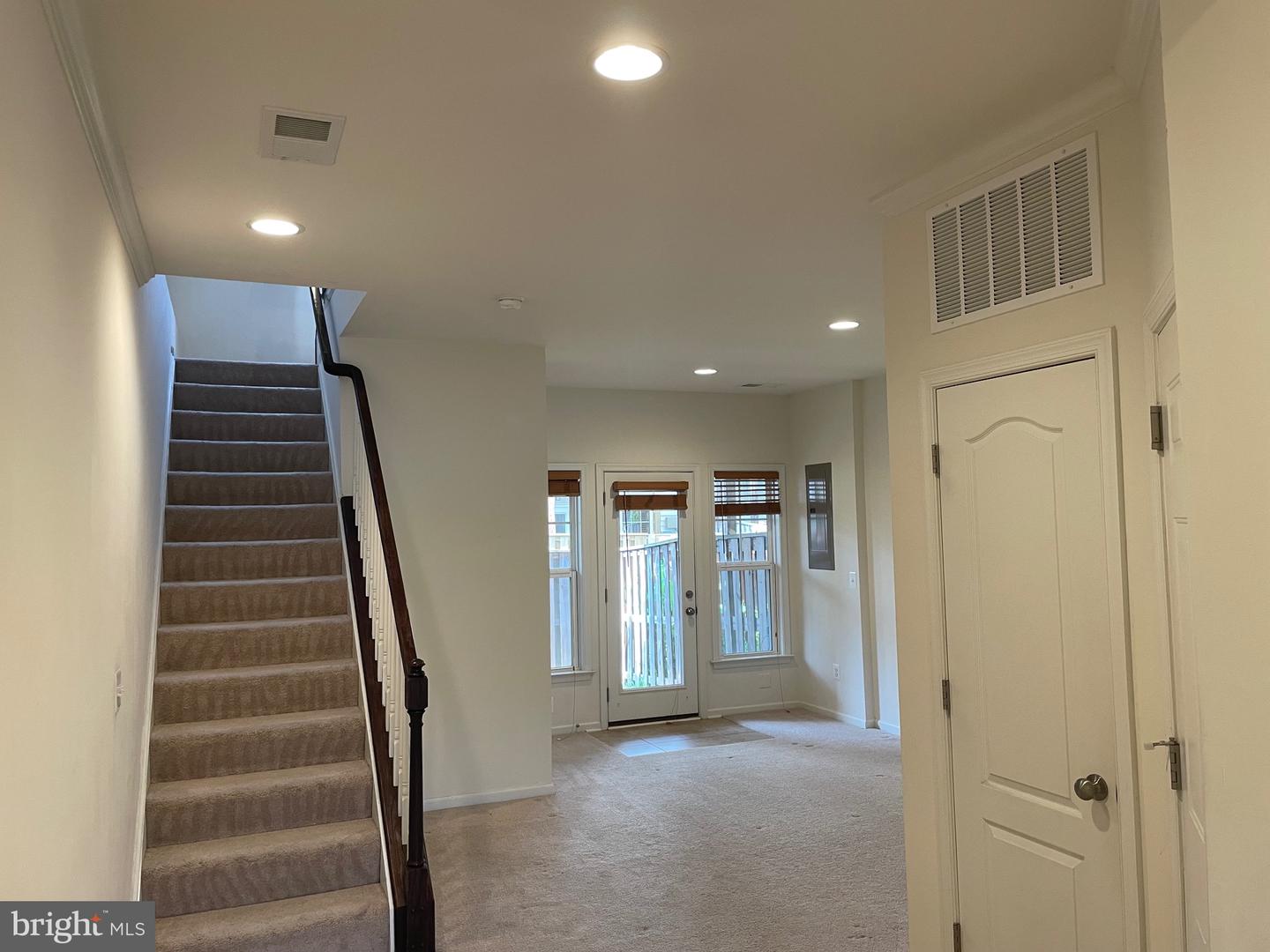43302 FOYT TER, ASHBURN, Virginia 20147, 3 Bedrooms Bedrooms, ,3 BathroomsBathrooms,Residential,For sale,43302 FOYT TER,VALO2103030 MLS # VALO2103030