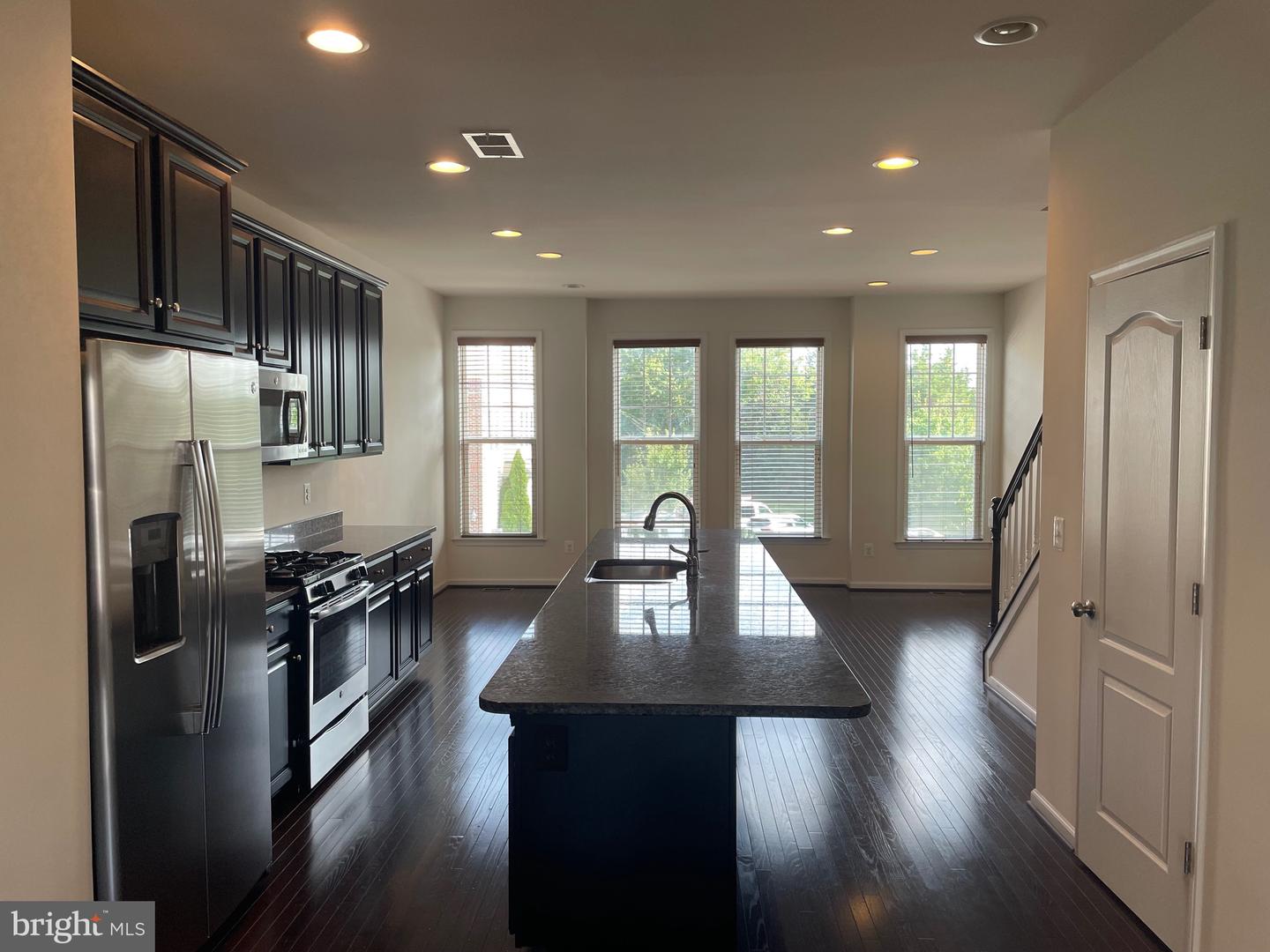 43302 FOYT TER, ASHBURN, Virginia 20147, 3 Bedrooms Bedrooms, ,3 BathroomsBathrooms,Residential,For sale,43302 FOYT TER,VALO2103030 MLS # VALO2103030