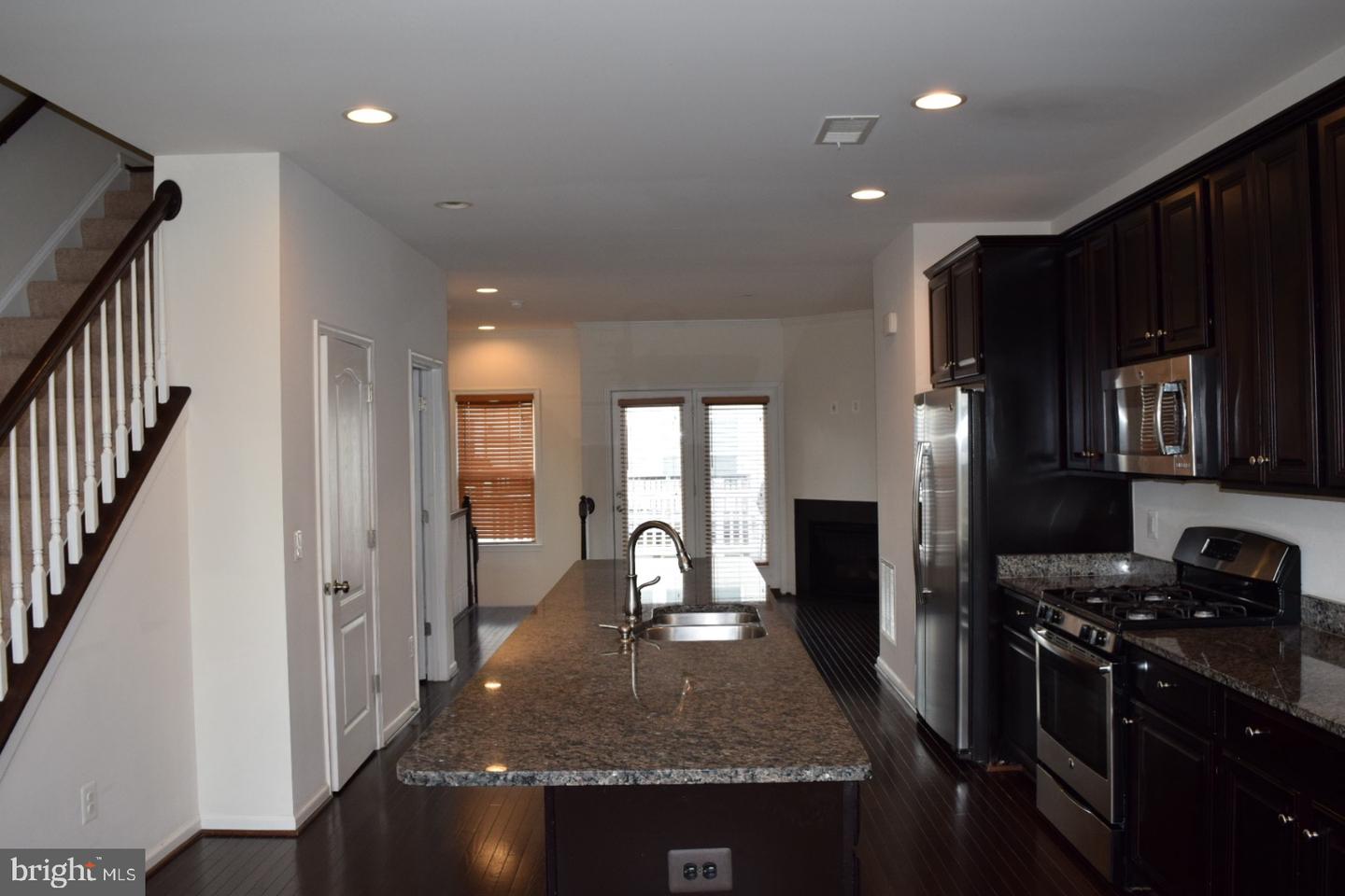 43302 FOYT TER, ASHBURN, Virginia 20147, 3 Bedrooms Bedrooms, ,3 BathroomsBathrooms,Residential,For sale,43302 FOYT TER,VALO2103030 MLS # VALO2103030