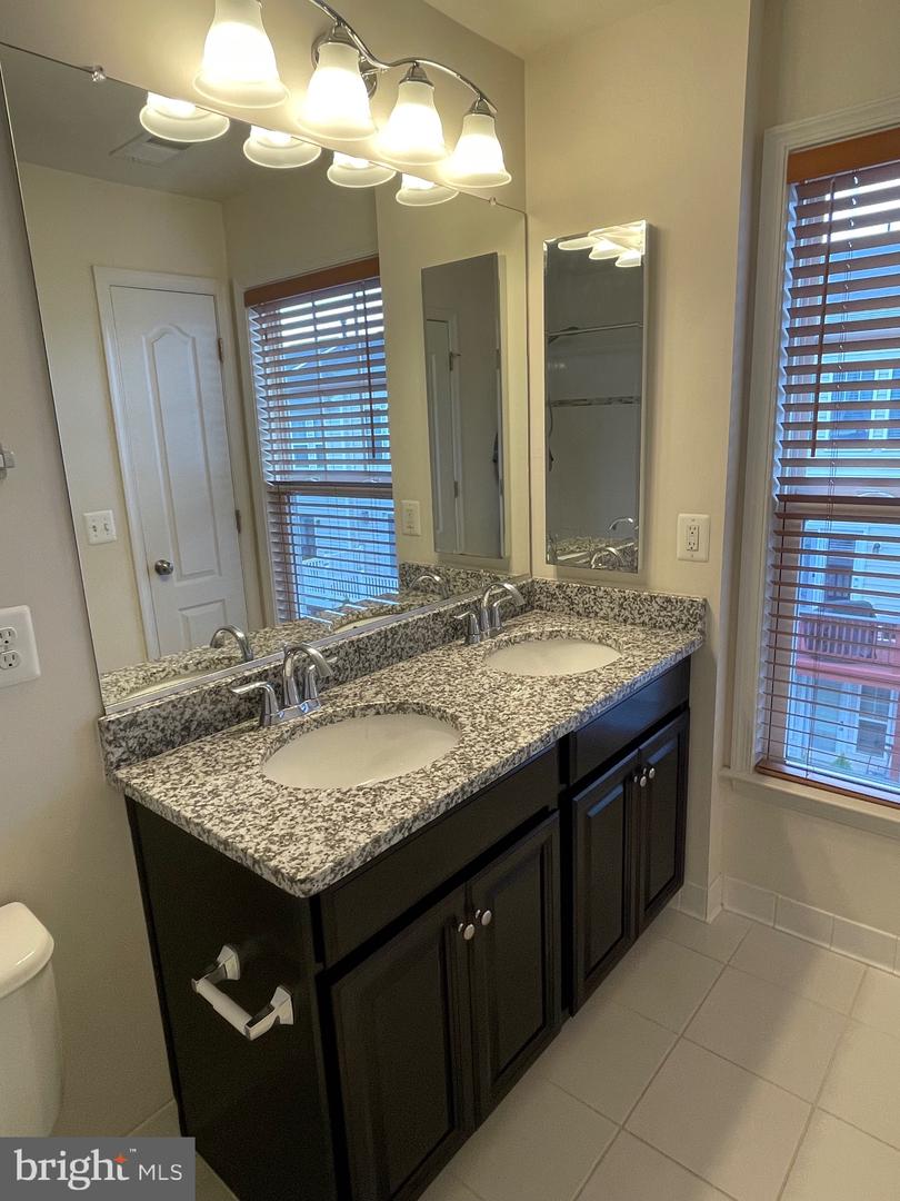43302 FOYT TER, ASHBURN, Virginia 20147, 3 Bedrooms Bedrooms, ,3 BathroomsBathrooms,Residential,For sale,43302 FOYT TER,VALO2103030 MLS # VALO2103030
