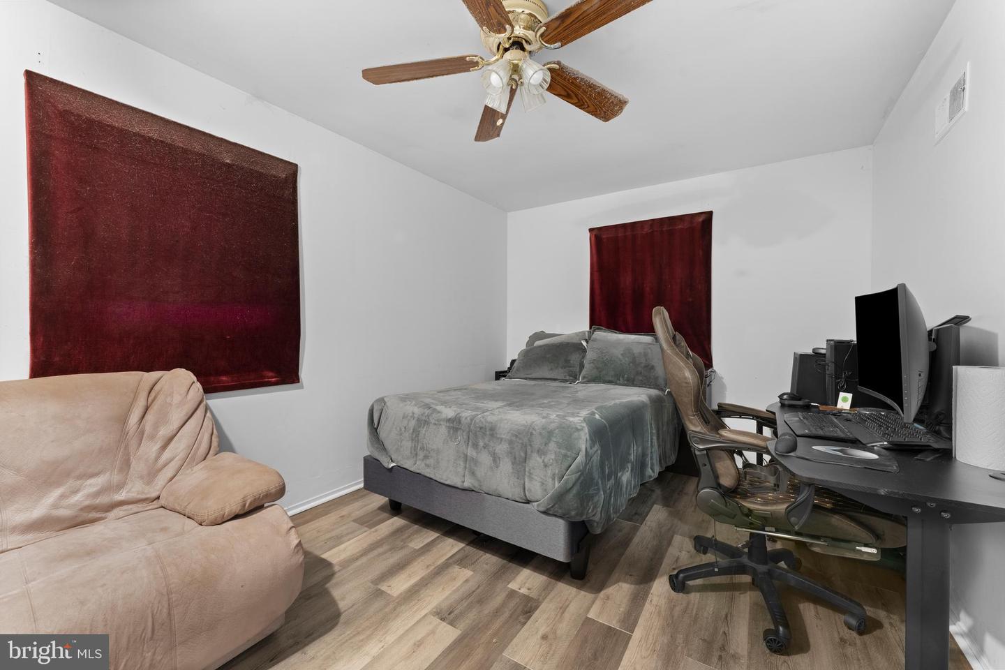 13209 HAWTHORN LN, WOODBRIDGE, Virginia 22193, 3 Bedrooms Bedrooms, ,2 BathroomsBathrooms,Residential,For sale,13209 HAWTHORN LN,VAPW2099836 MLS # VAPW2099836