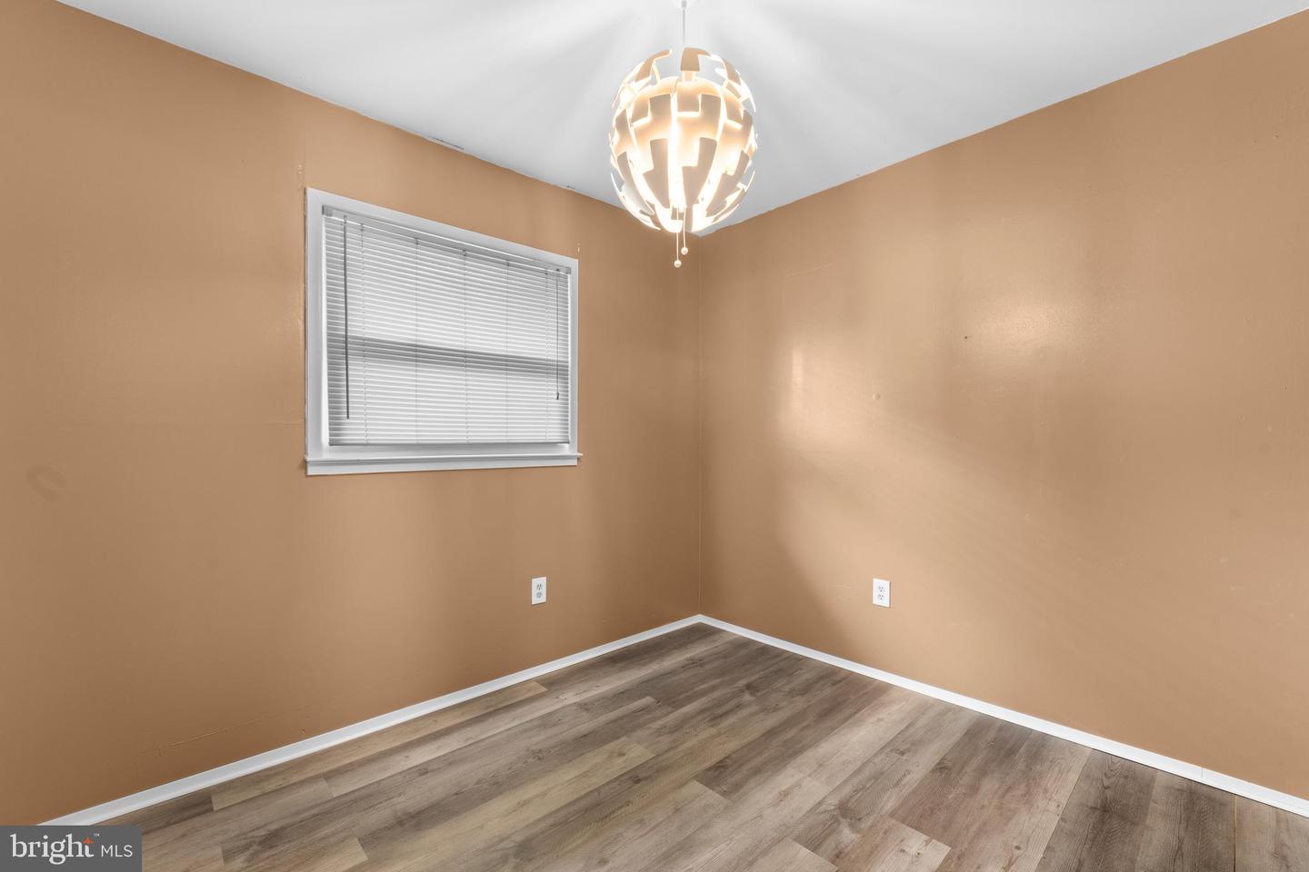 13209 HAWTHORN LN, WOODBRIDGE, Virginia 22193, 3 Bedrooms Bedrooms, ,2 BathroomsBathrooms,Residential,For sale,13209 HAWTHORN LN,VAPW2099836 MLS # VAPW2099836