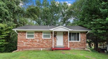13209 HAWTHORN LN, WOODBRIDGE, Virginia 22193, 3 Bedrooms Bedrooms, ,2 BathroomsBathrooms,Residential,For sale,13209 HAWTHORN LN,VAPW2099836 MLS # VAPW2099836
