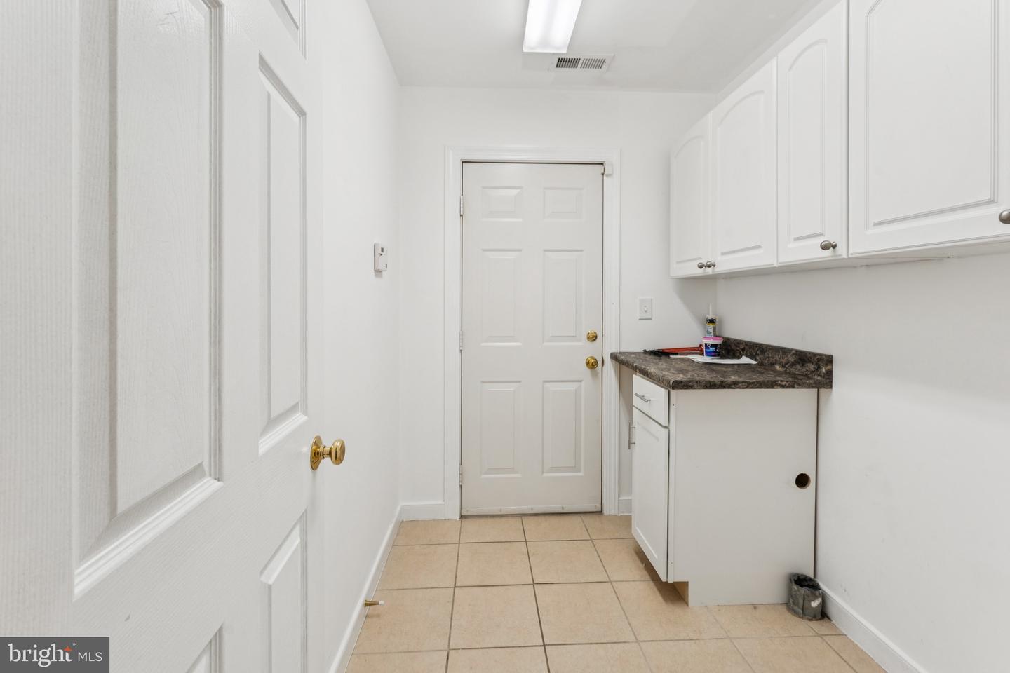 10521 BOSCASTLE RD, GLEN ALLEN, Virginia 23060, 4 Bedrooms Bedrooms, ,2 BathroomsBathrooms,Residential,For sale,10521 BOSCASTLE RD,VAHN2001002 MLS # VAHN2001002