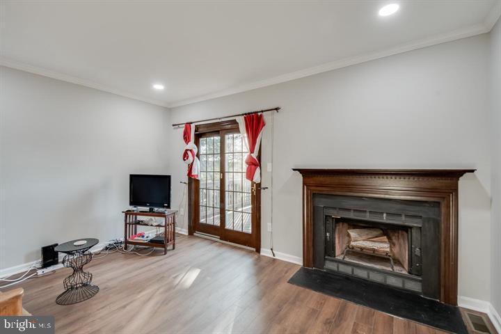 7710 MARSHALL HEIGHTS CT, FALLS CHURCH, Virginia 22043, 3 Bedrooms Bedrooms, ,2 BathroomsBathrooms,Residential,For sale,7710 MARSHALL HEIGHTS CT,VAFX2257274 MLS # VAFX2257274