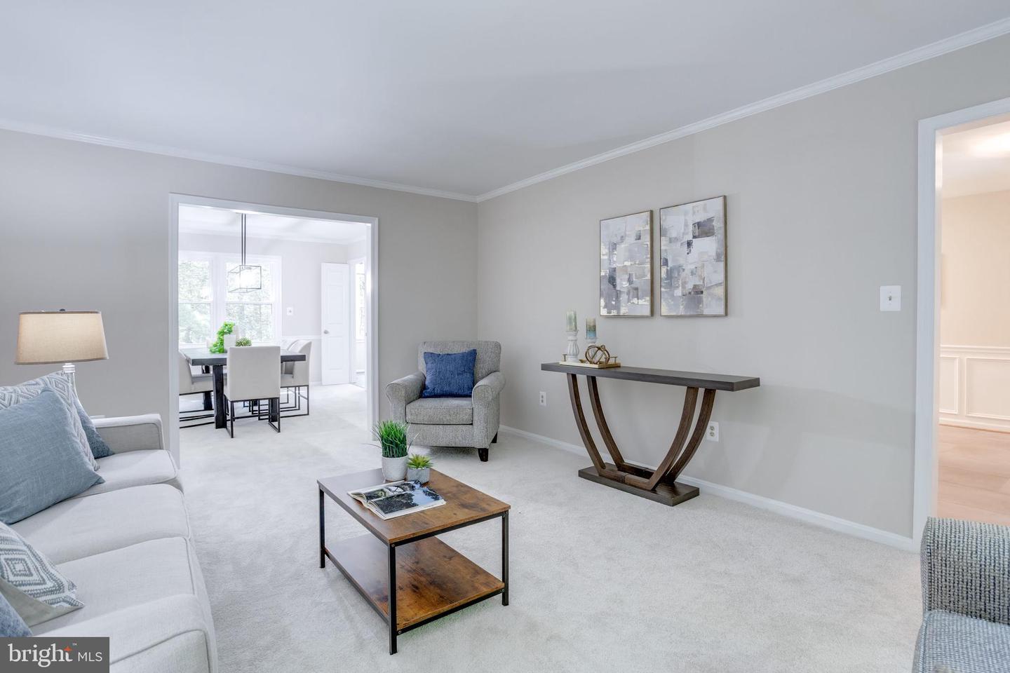11841 CLARA WAY, FAIRFAX STATION, Virginia 22039, 5 Bedrooms Bedrooms, ,3 BathroomsBathrooms,Residential,For sale,11841 CLARA WAY,VAFX2257542 MLS # VAFX2257542