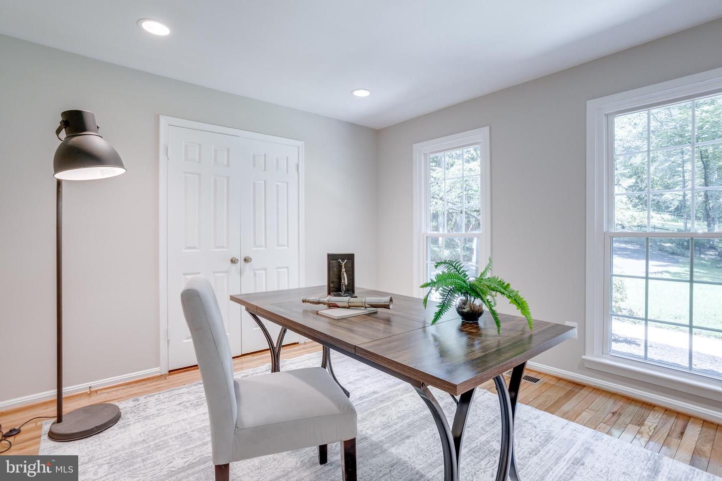 11841 CLARA WAY, FAIRFAX STATION, Virginia 22039, 5 Bedrooms Bedrooms, ,3 BathroomsBathrooms,Residential,For sale,11841 CLARA WAY,VAFX2257542 MLS # VAFX2257542