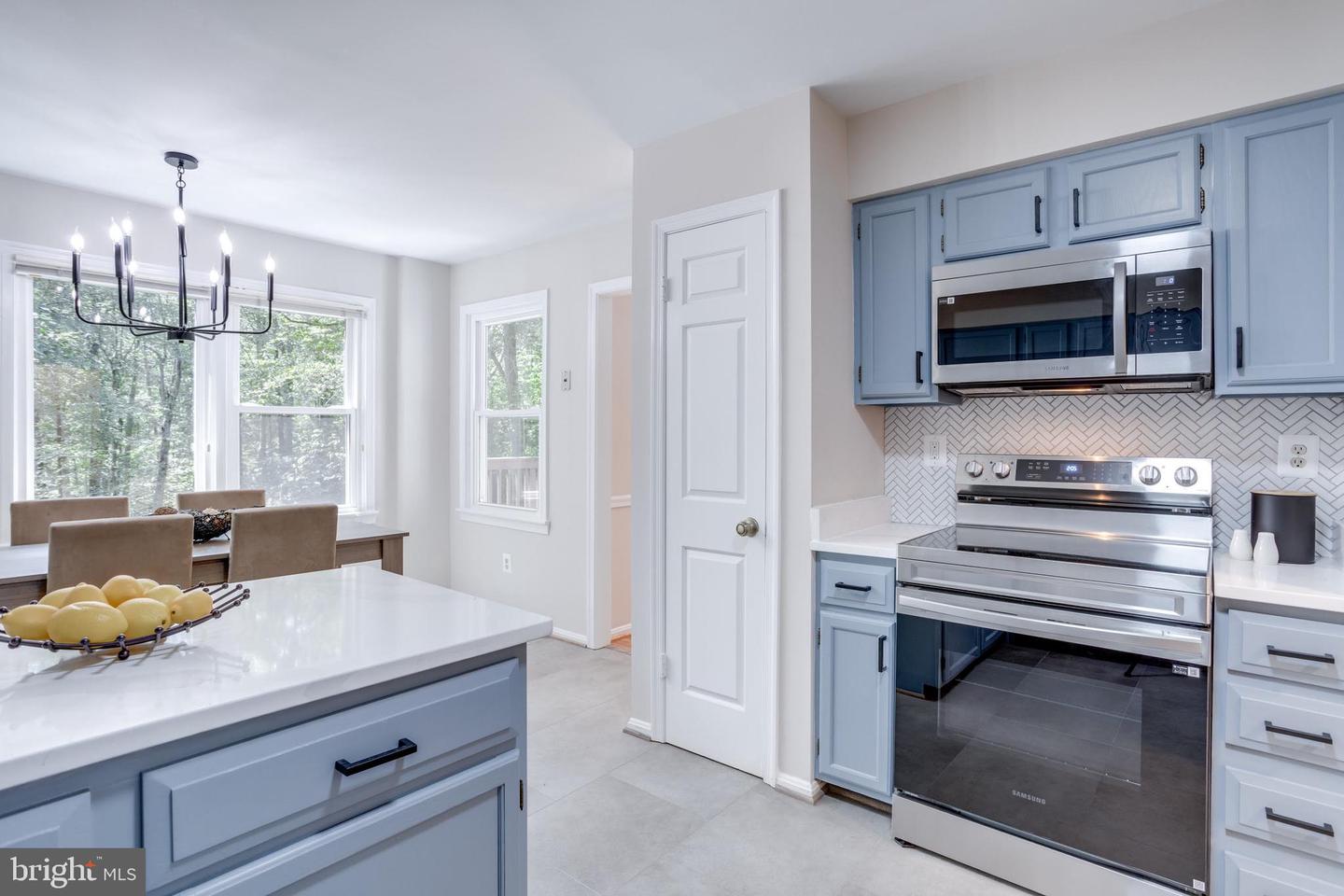 11841 CLARA WAY, FAIRFAX STATION, Virginia 22039, 5 Bedrooms Bedrooms, ,3 BathroomsBathrooms,Residential,For sale,11841 CLARA WAY,VAFX2257542 MLS # VAFX2257542