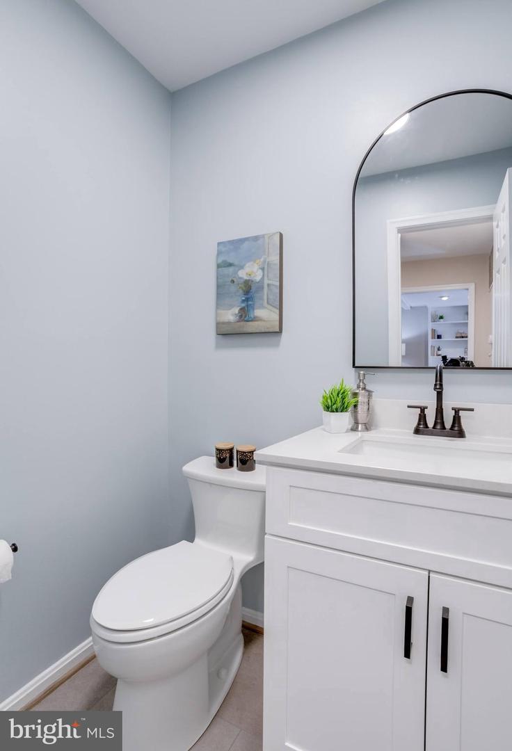 11841 CLARA WAY, FAIRFAX STATION, Virginia 22039, 5 Bedrooms Bedrooms, ,3 BathroomsBathrooms,Residential,For sale,11841 CLARA WAY,VAFX2257542 MLS # VAFX2257542