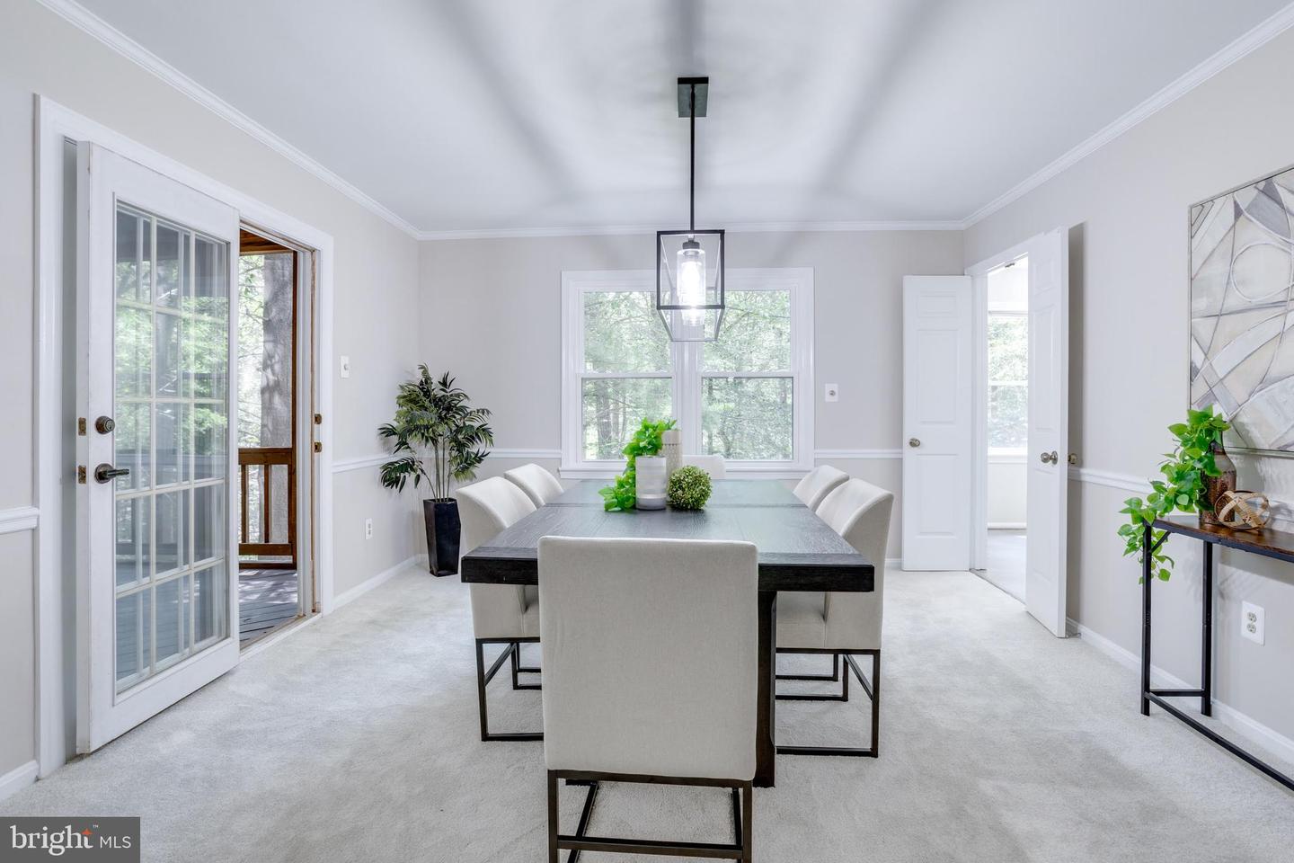 11841 CLARA WAY, FAIRFAX STATION, Virginia 22039, 5 Bedrooms Bedrooms, ,3 BathroomsBathrooms,Residential,For sale,11841 CLARA WAY,VAFX2257542 MLS # VAFX2257542