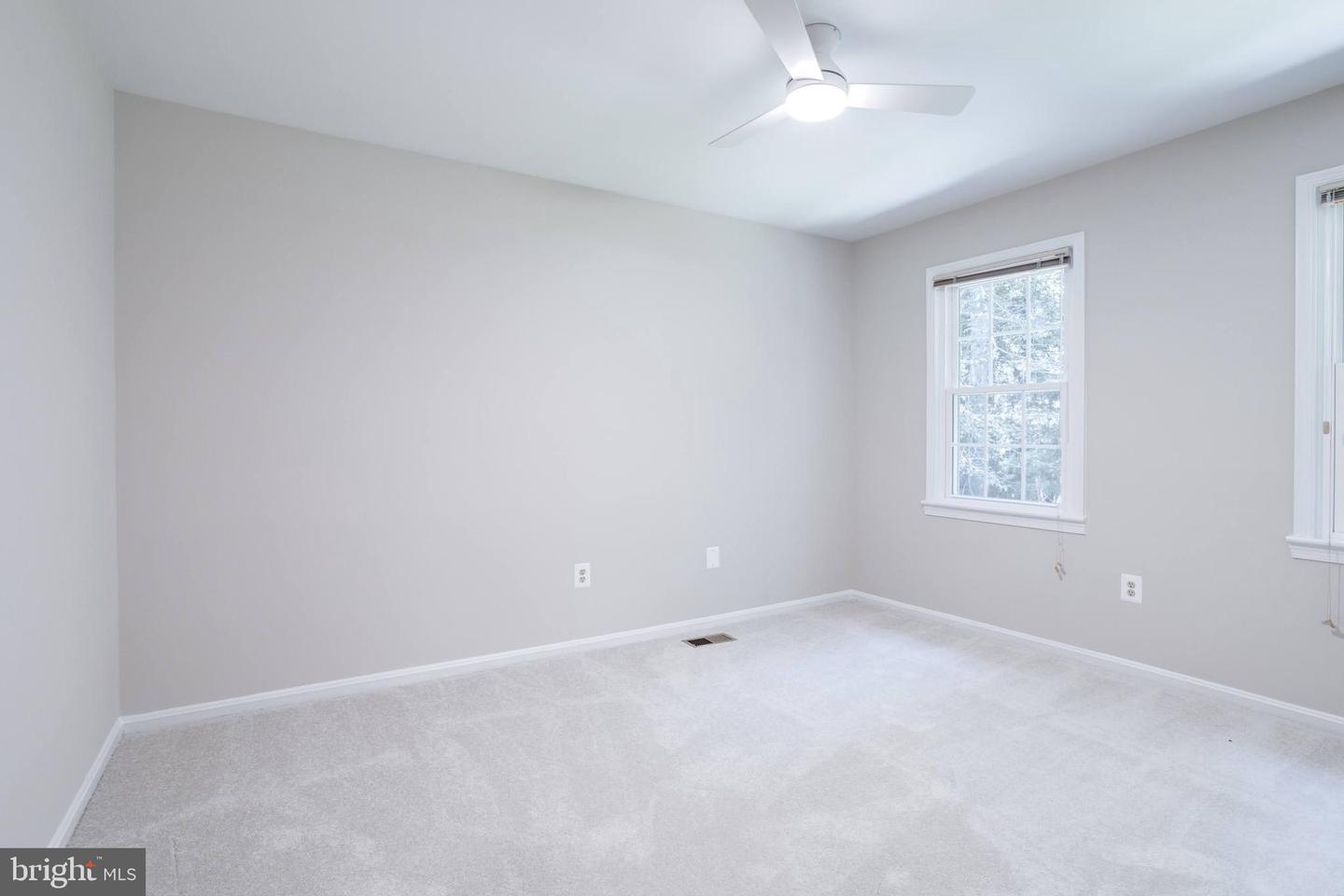 11841 CLARA WAY, FAIRFAX STATION, Virginia 22039, 5 Bedrooms Bedrooms, ,3 BathroomsBathrooms,Residential,For sale,11841 CLARA WAY,VAFX2257542 MLS # VAFX2257542