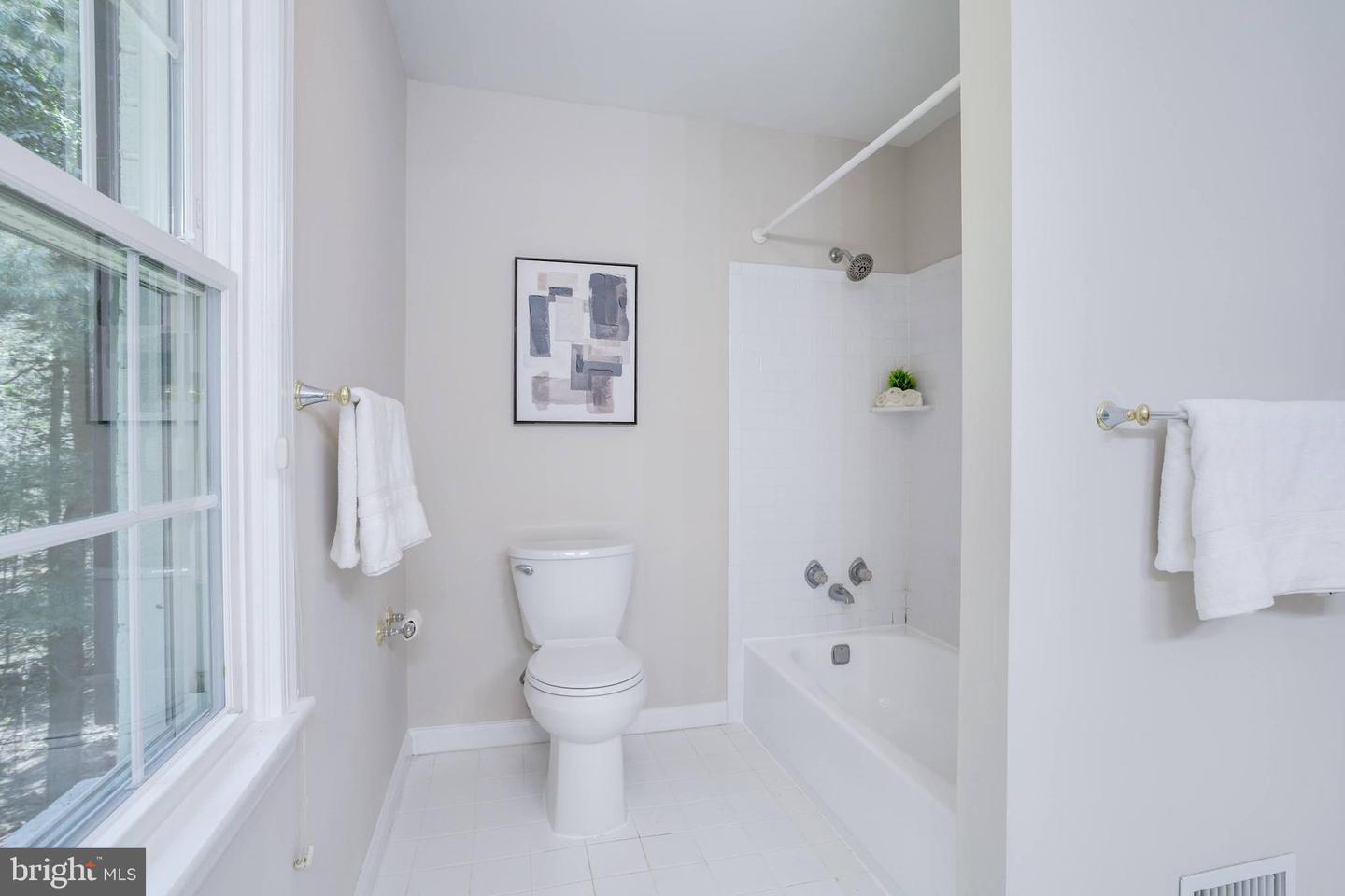 11841 CLARA WAY, FAIRFAX STATION, Virginia 22039, 5 Bedrooms Bedrooms, ,3 BathroomsBathrooms,Residential,For sale,11841 CLARA WAY,VAFX2257542 MLS # VAFX2257542