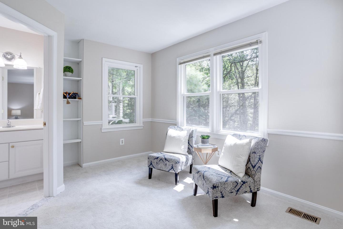 11841 CLARA WAY, FAIRFAX STATION, Virginia 22039, 5 Bedrooms Bedrooms, ,3 BathroomsBathrooms,Residential,For sale,11841 CLARA WAY,VAFX2257542 MLS # VAFX2257542