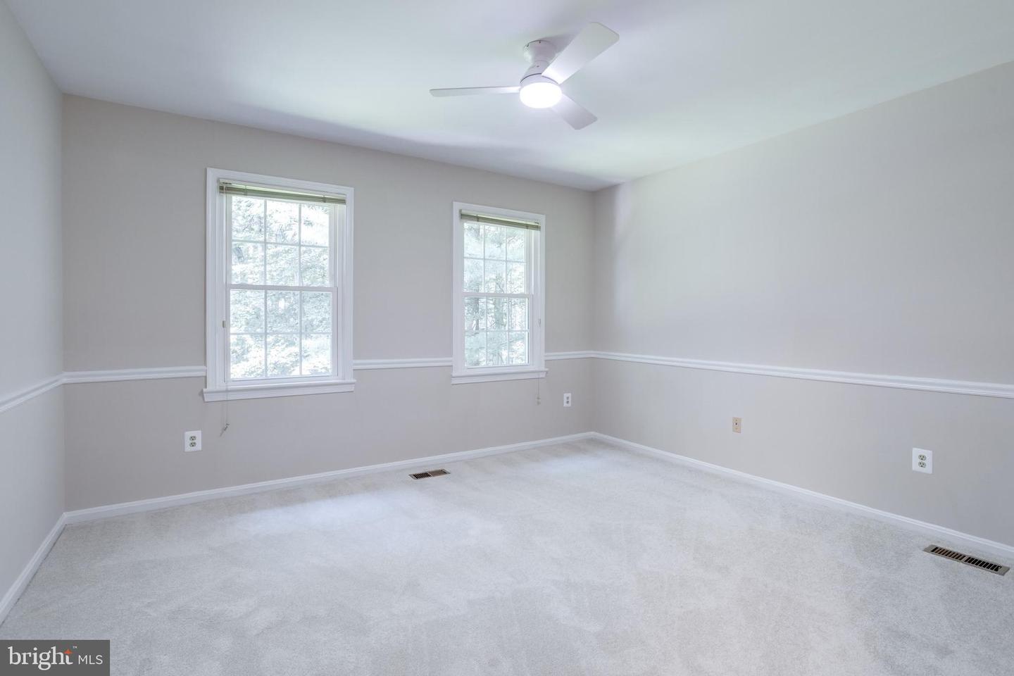 11841 CLARA WAY, FAIRFAX STATION, Virginia 22039, 5 Bedrooms Bedrooms, ,3 BathroomsBathrooms,Residential,For sale,11841 CLARA WAY,VAFX2257542 MLS # VAFX2257542