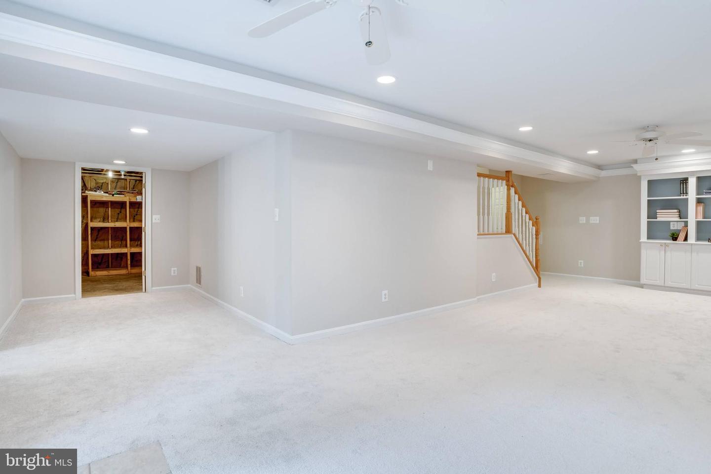 11841 CLARA WAY, FAIRFAX STATION, Virginia 22039, 5 Bedrooms Bedrooms, ,3 BathroomsBathrooms,Residential,For sale,11841 CLARA WAY,VAFX2257542 MLS # VAFX2257542