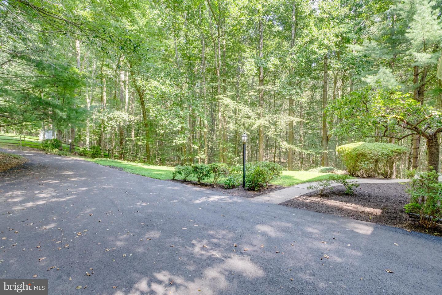 11841 CLARA WAY, FAIRFAX STATION, Virginia 22039, 5 Bedrooms Bedrooms, ,3 BathroomsBathrooms,Residential,For sale,11841 CLARA WAY,VAFX2257542 MLS # VAFX2257542