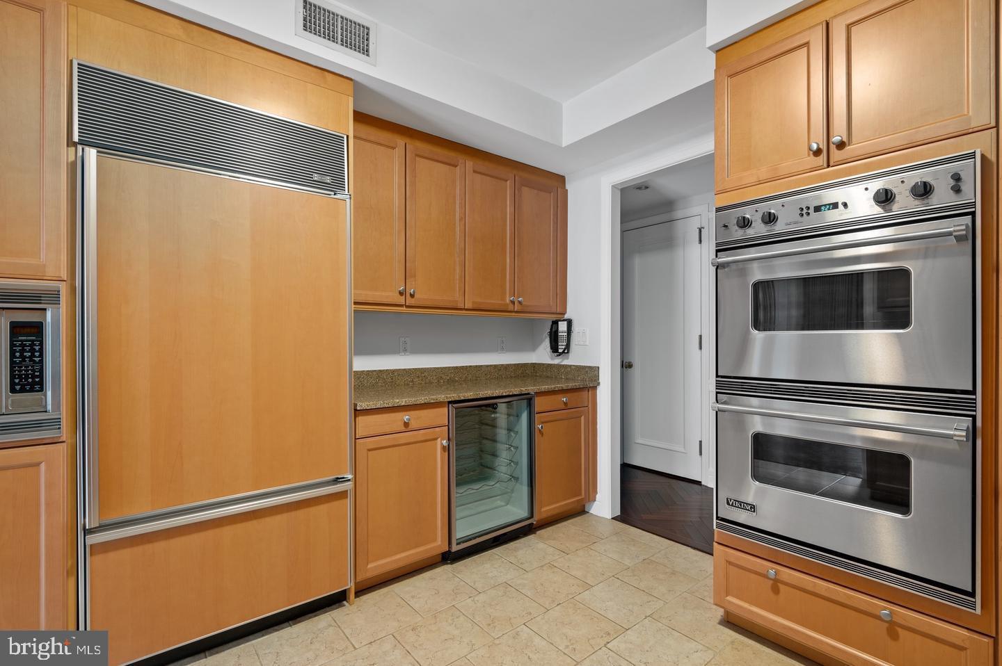1155 23RD ST NW #6C, WASHINGTON, District Of Columbia 20037, 2 Bedrooms Bedrooms, ,2 BathroomsBathrooms,Residential,For sale,1155 23RD ST NW #6C,DCDC2212034 MLS # DCDC2212034