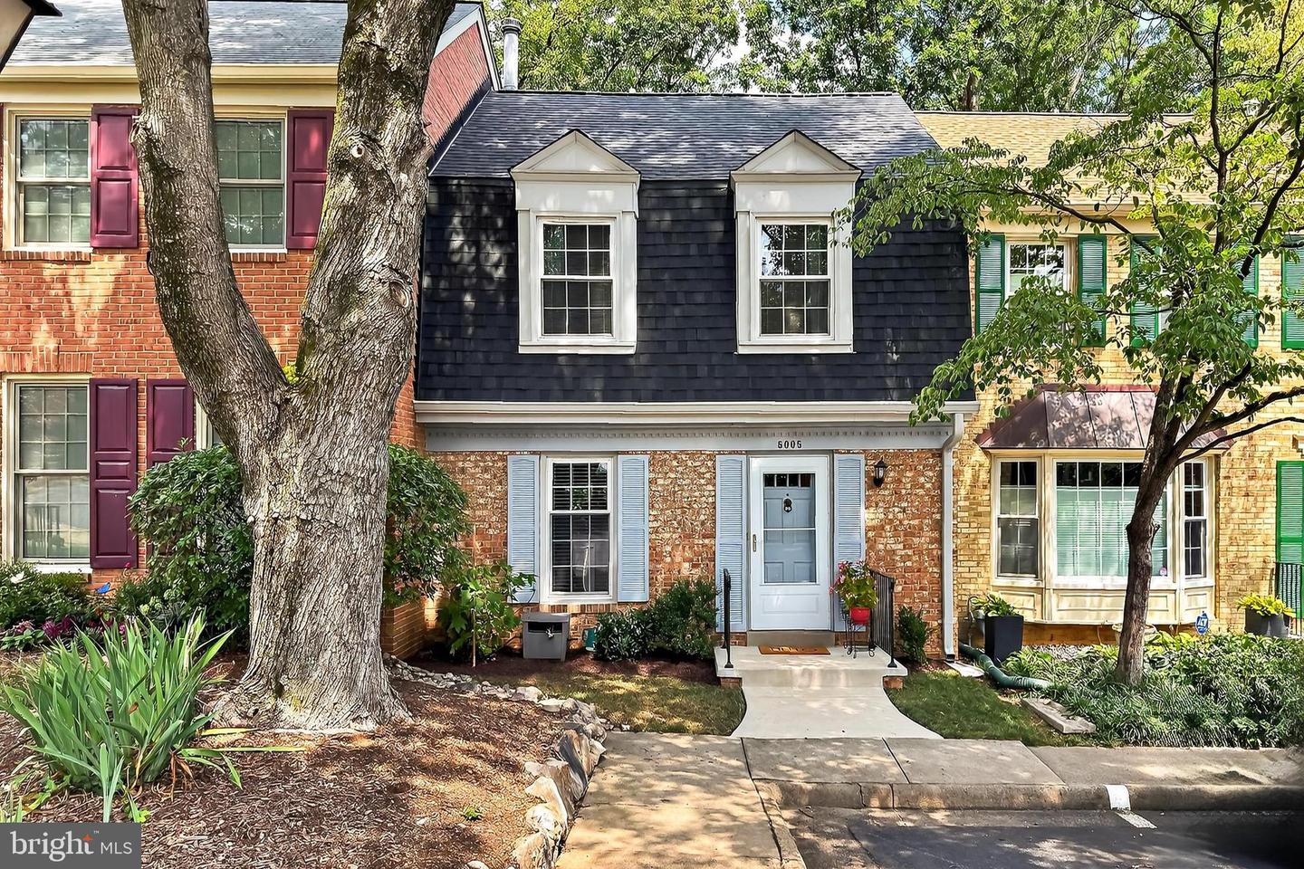 5005 DOMAIN PL, ALEXANDRIA, Virginia 22311, 3 Bedrooms Bedrooms, 8 Rooms Rooms,3 BathroomsBathrooms,Residential,For sale,5005 DOMAIN PL,VAAX2047864 MLS # VAAX2047864