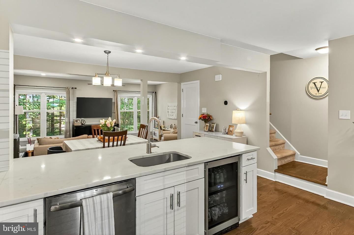 5005 DOMAIN PL, ALEXANDRIA, Virginia 22311, 3 Bedrooms Bedrooms, 8 Rooms Rooms,3 BathroomsBathrooms,Residential,For sale,5005 DOMAIN PL,VAAX2047864 MLS # VAAX2047864