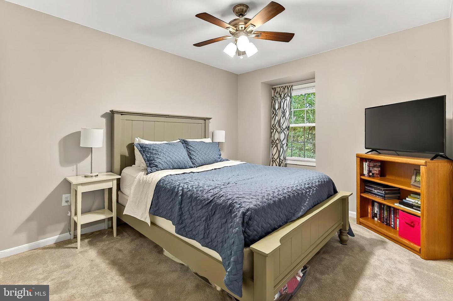 5005 DOMAIN PL, ALEXANDRIA, Virginia 22311, 3 Bedrooms Bedrooms, 8 Rooms Rooms,3 BathroomsBathrooms,Residential,For sale,5005 DOMAIN PL,VAAX2047864 MLS # VAAX2047864