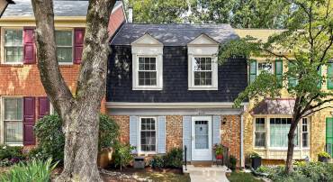 5005 DOMAIN PL, ALEXANDRIA, Virginia 22311, 3 Bedrooms Bedrooms, 8 Rooms Rooms,3 BathroomsBathrooms,Residential,For sale,5005 DOMAIN PL,VAAX2047864 MLS # VAAX2047864