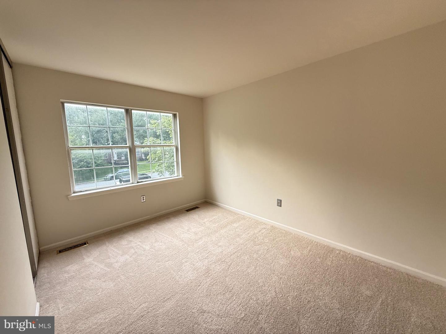 11949 COTTON MILL DR, WOODBRIDGE, Virginia 22192, 3 Bedrooms Bedrooms, ,2 BathroomsBathrooms,Residential,For sale,11949 COTTON MILL DR,VAPW2100000 MLS # VAPW2100000