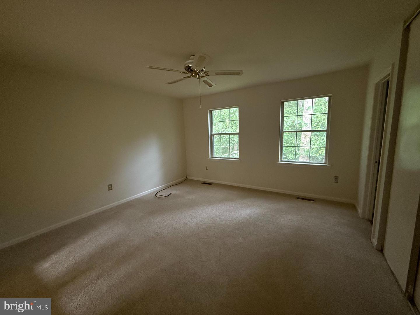 11949 COTTON MILL DR, WOODBRIDGE, Virginia 22192, 3 Bedrooms Bedrooms, ,2 BathroomsBathrooms,Residential,For sale,11949 COTTON MILL DR,VAPW2100000 MLS # VAPW2100000