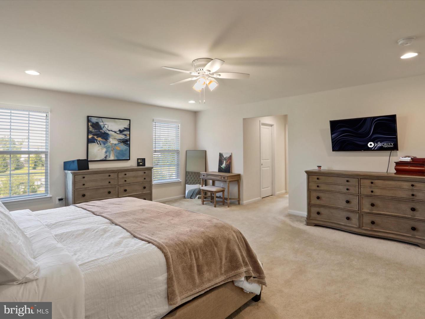 9520 KIMBLETON HALL LOOP, MANASSAS PARK, Virginia 20111, 4 Bedrooms Bedrooms, ,3 BathroomsBathrooms,Residential,For sale,9520 KIMBLETON HALL LOOP,VAPW2100008 MLS # VAPW2100008