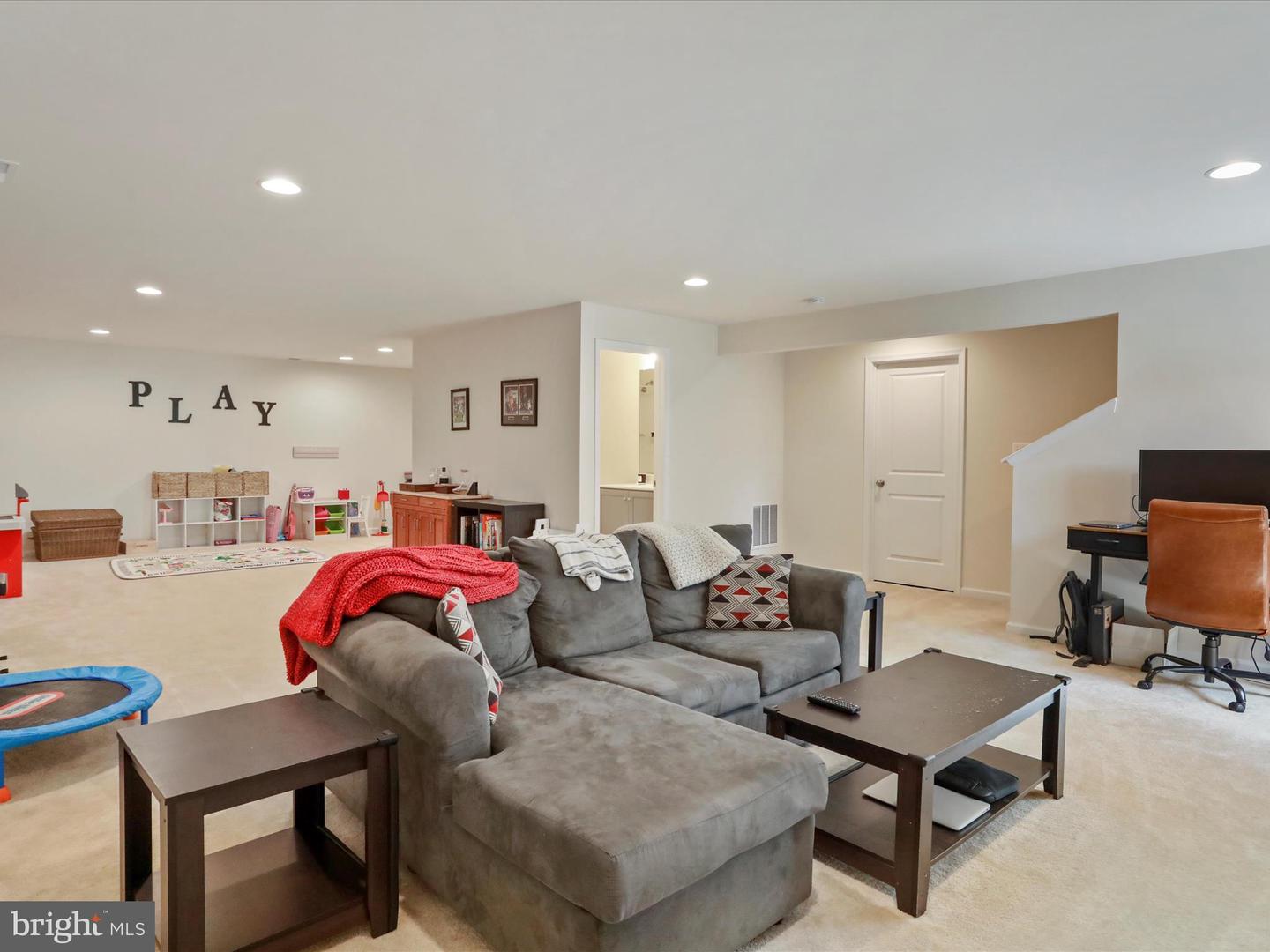 9520 KIMBLETON HALL LOOP, MANASSAS PARK, Virginia 20111, 4 Bedrooms Bedrooms, ,3 BathroomsBathrooms,Residential,For sale,9520 KIMBLETON HALL LOOP,VAPW2100008 MLS # VAPW2100008