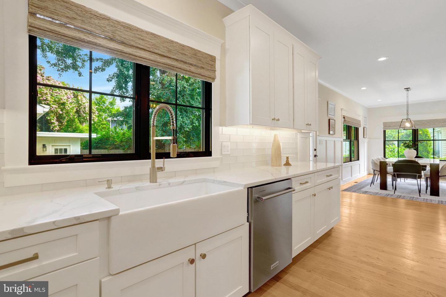2006 SHENANDOAH RD, ALEXANDRIA, Virginia 22308, 5 Bedrooms Bedrooms, ,5 BathroomsBathrooms,Residential,For sale,2006 SHENANDOAH RD,VAFX2256826 MLS # VAFX2256826