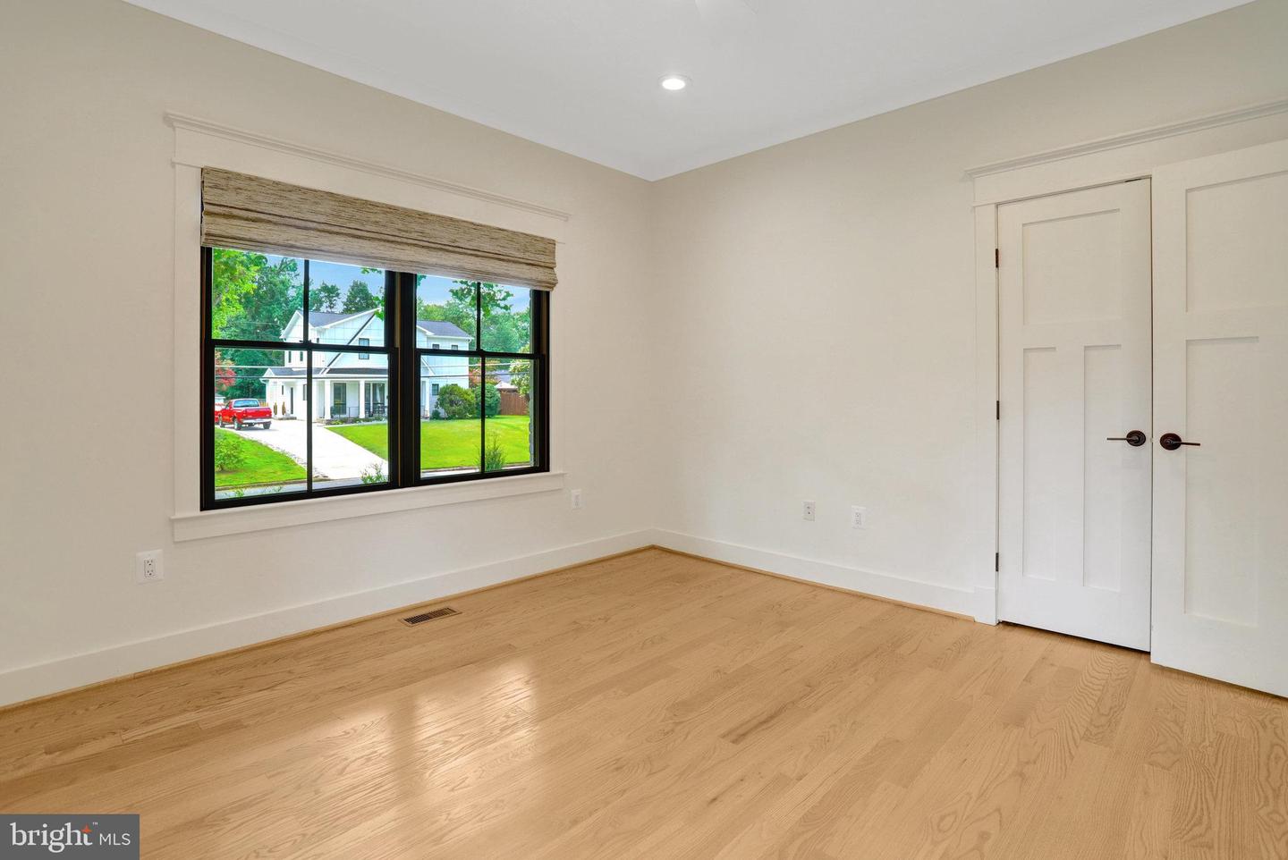 2006 SHENANDOAH RD, ALEXANDRIA, Virginia 22308, 5 Bedrooms Bedrooms, ,5 BathroomsBathrooms,Residential,For sale,2006 SHENANDOAH RD,VAFX2256826 MLS # VAFX2256826
