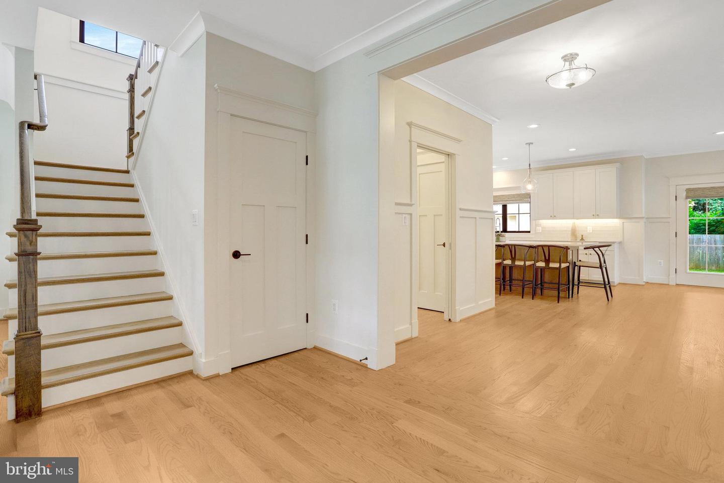2006 SHENANDOAH RD, ALEXANDRIA, Virginia 22308, 5 Bedrooms Bedrooms, ,5 BathroomsBathrooms,Residential,For sale,2006 SHENANDOAH RD,VAFX2256826 MLS # VAFX2256826