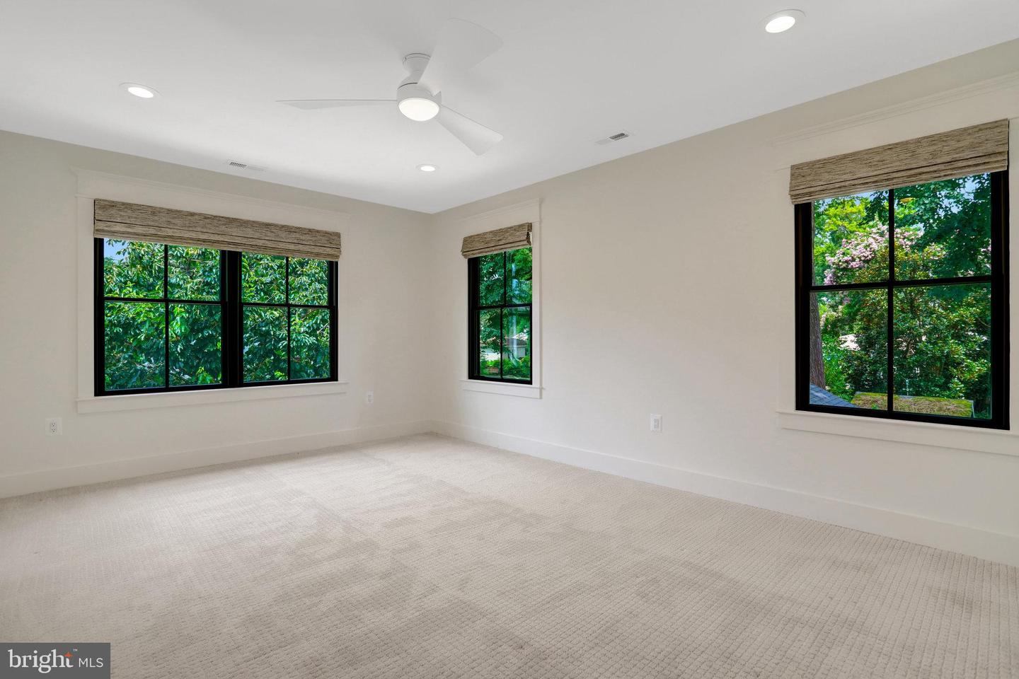 2006 SHENANDOAH RD, ALEXANDRIA, Virginia 22308, 5 Bedrooms Bedrooms, ,5 BathroomsBathrooms,Residential,For sale,2006 SHENANDOAH RD,VAFX2256826 MLS # VAFX2256826