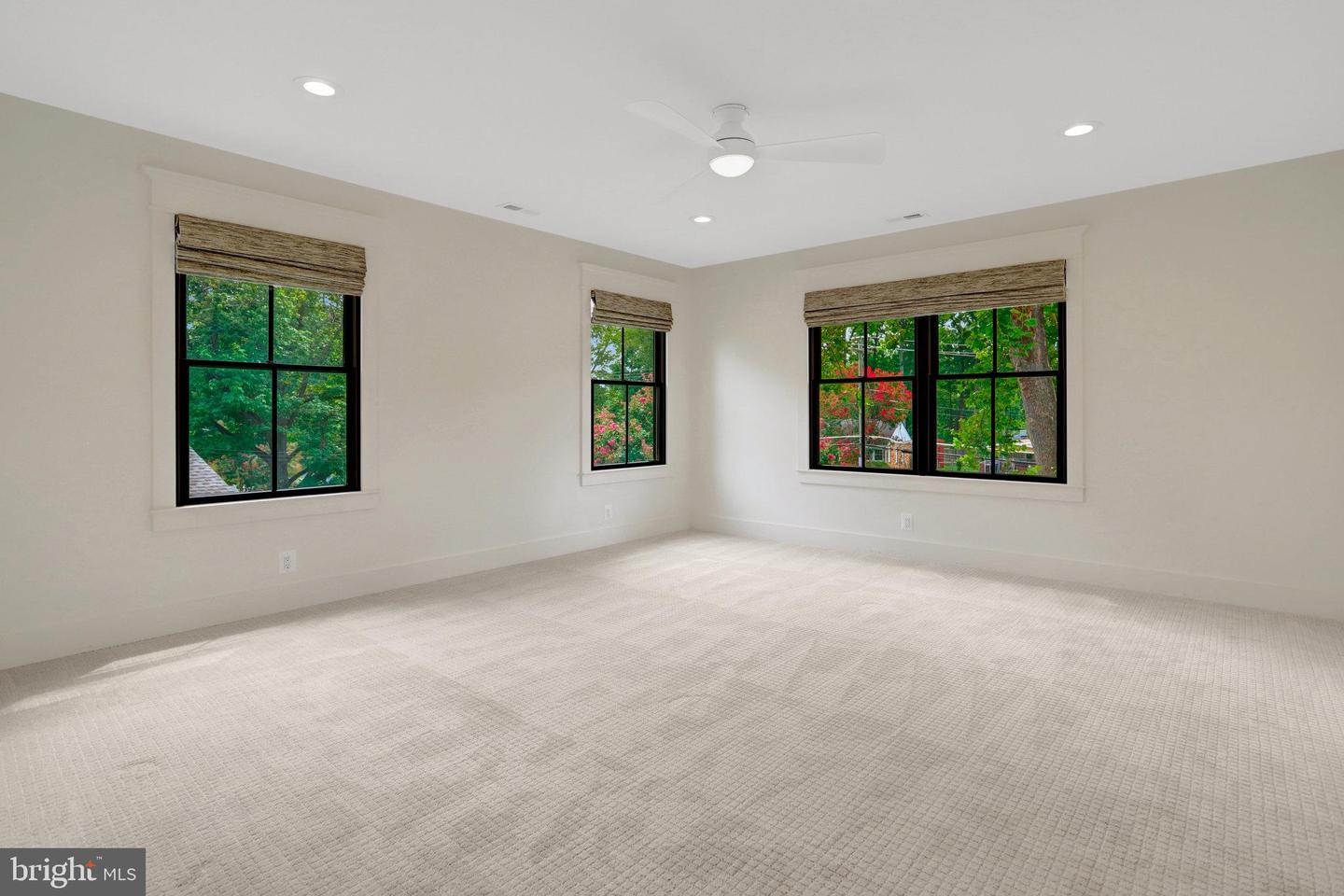 2006 SHENANDOAH RD, ALEXANDRIA, Virginia 22308, 5 Bedrooms Bedrooms, ,5 BathroomsBathrooms,Residential,For sale,2006 SHENANDOAH RD,VAFX2256826 MLS # VAFX2256826