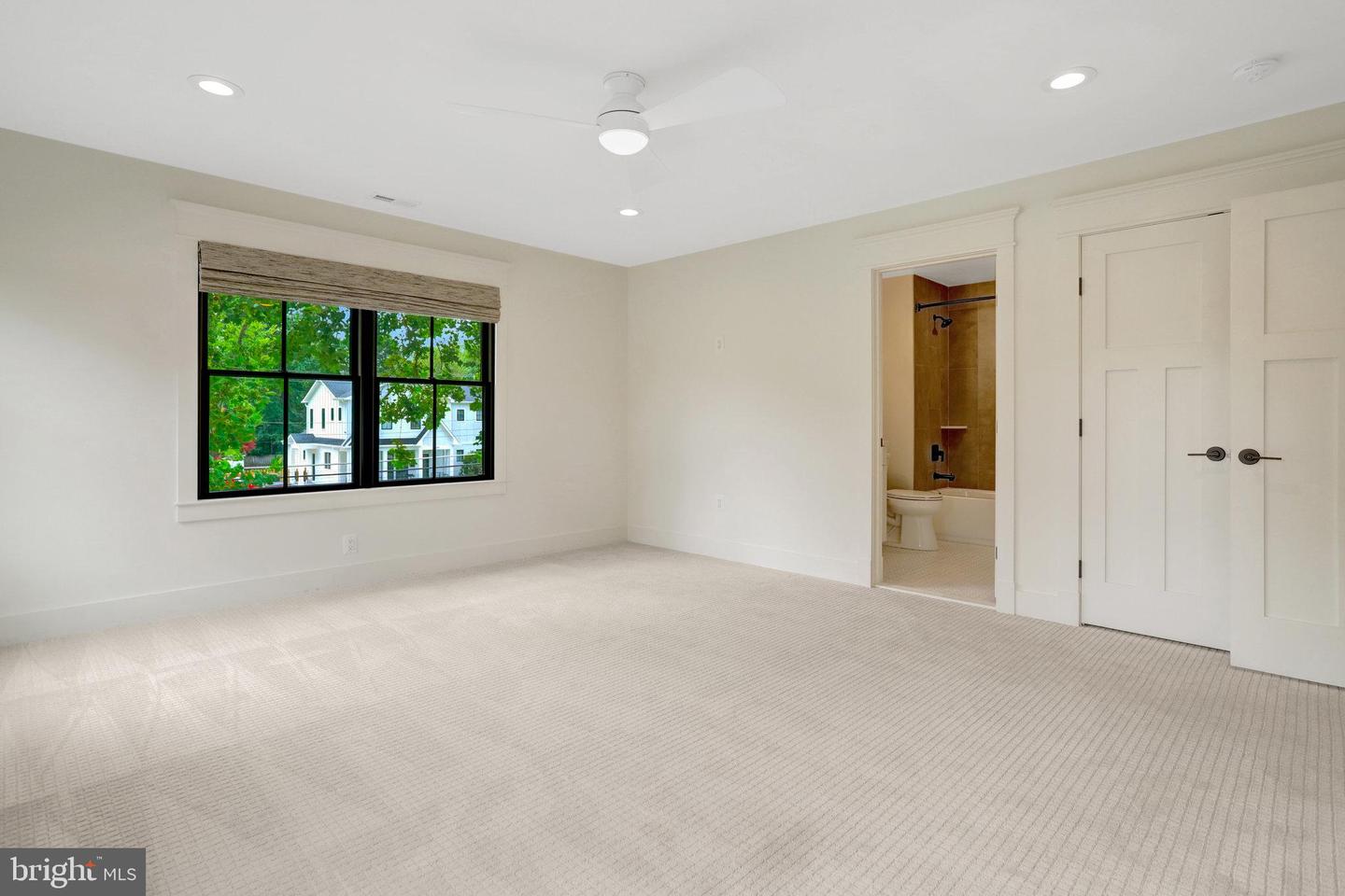 2006 SHENANDOAH RD, ALEXANDRIA, Virginia 22308, 5 Bedrooms Bedrooms, ,5 BathroomsBathrooms,Residential,For sale,2006 SHENANDOAH RD,VAFX2256826 MLS # VAFX2256826
