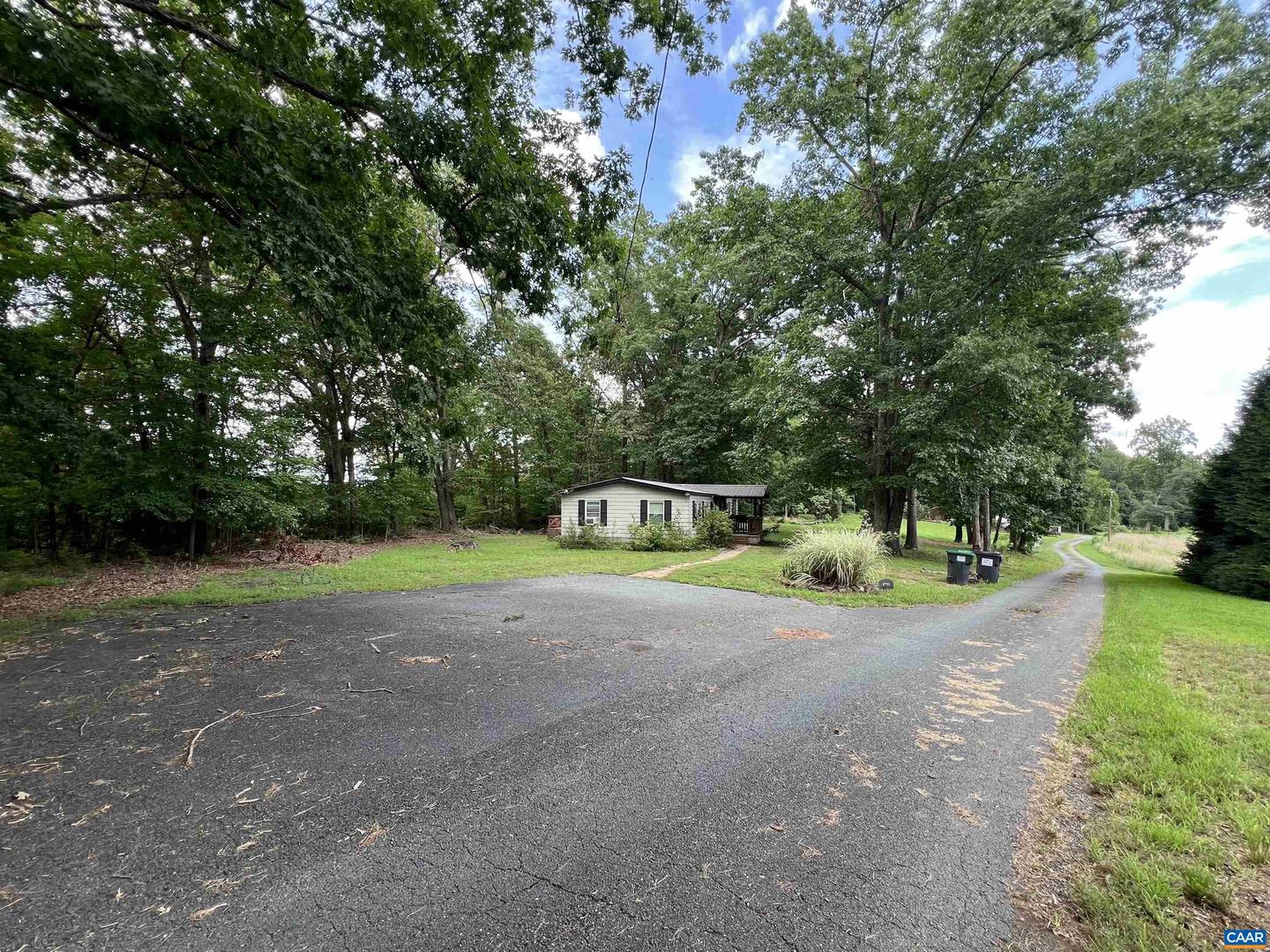 6790 FOSTER RDG, CHARLOTTESVILLE, Virginia 22903, 3 Bedrooms Bedrooms, ,2 BathroomsBathrooms,Residential,For sale,6790 FOSTER RDG,667051 MLS # 667051